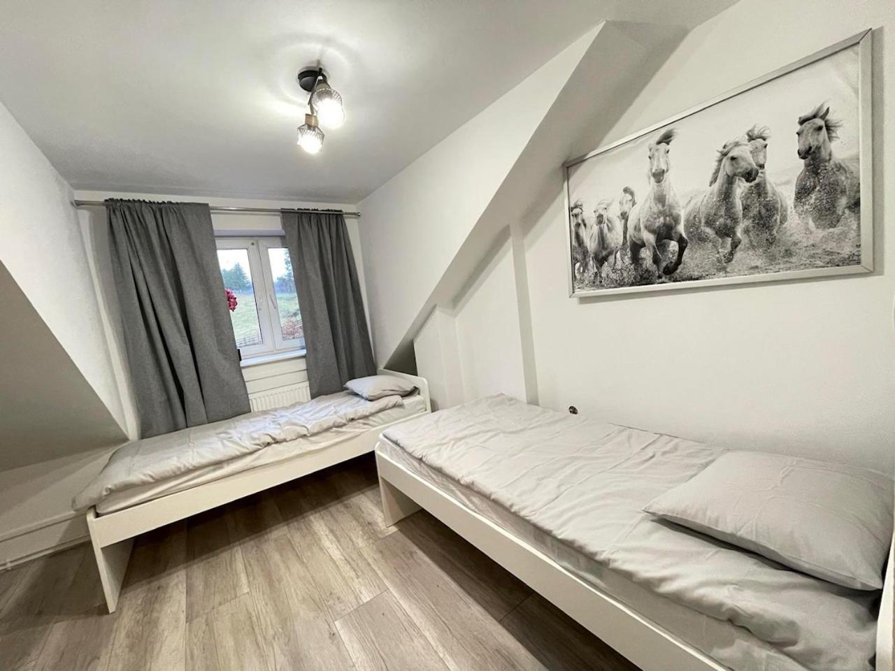 Ostoya Roztocze Hotel Szczebrzeszyn Ngoại thất bức ảnh